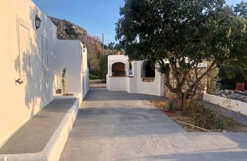 Panormos Villa | Kareshome-privacy-view