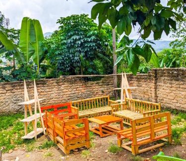 Mbeya House | Karibu Jua Backpackers Hostel