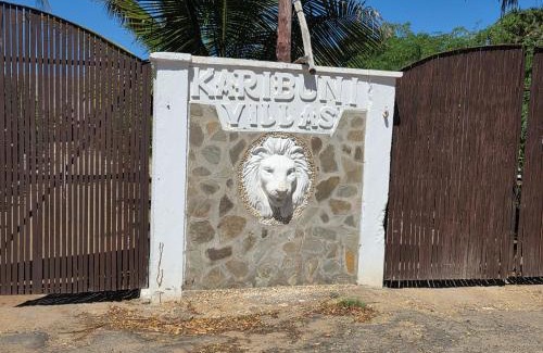 Malindi Apartment | Karibuni, Villa 107, Beachfront Stay with Restaurant, Pool & Bar