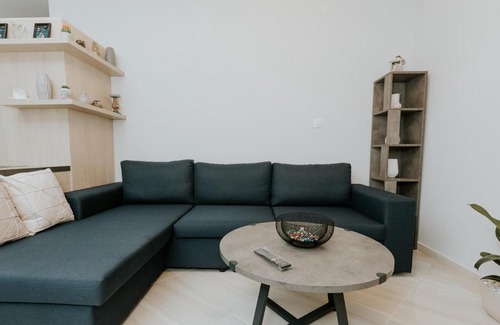 Thessaloniki Apartment | Karipidis Penthouse