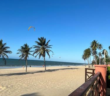 Cumbuco Apartment | [Kariri 215] 46m², pé na areia, varanda vista mar!