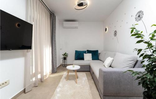 Bacva Apartment | Karmela I