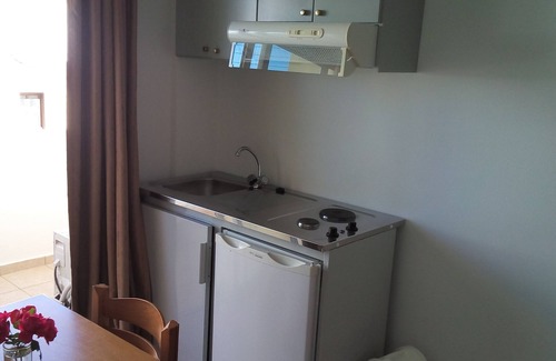 Kolymvari Apartment | Karmi Studios & Apartments
