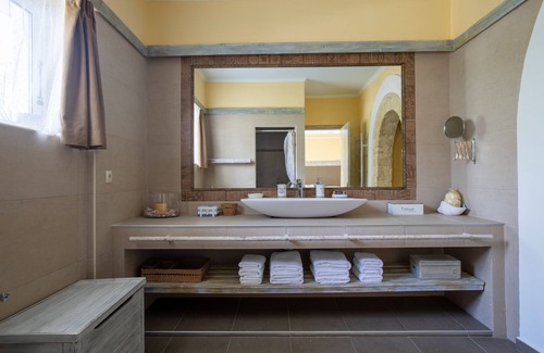 Karpathos Town Apartment | Karpathos Luxury Suites