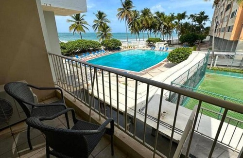 Condado Apartment | KASA Poolside Balcony for 2