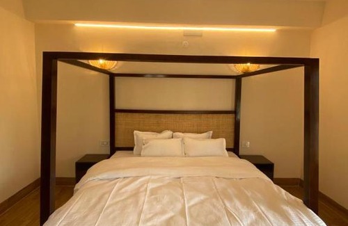 Mahmoorganj Apartment | Kashi Abode Centrally located Modern 3bhk Apartment at Varanasi by Roamhome