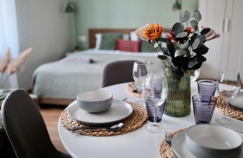 Tata Apartment | Kastélykert Vendégház Tata