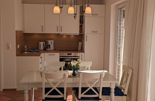 Schwanewede Apartment | Kastanienwohnung - Hof Stellerbruch