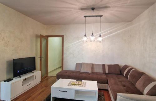 Petrovac Apartment | Kastio 1