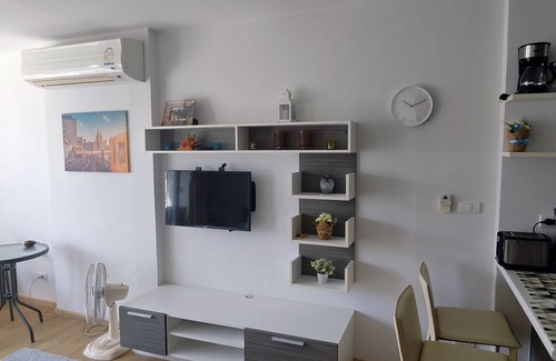 Kata Apartment | KATA BEACH OZONE Superb Fully Equipped studio kitchen washing machine aircon
