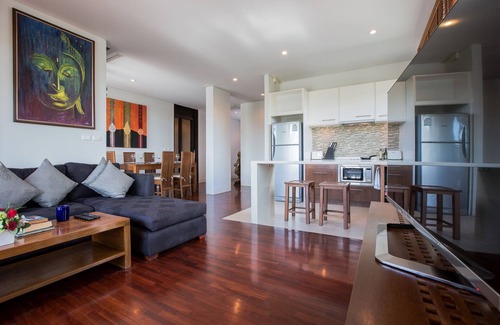 Kata Apartment | Kata gardens Penthouse 4C near beach