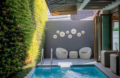 Thapae Hotel | Kate and Hasu Boutique Chiangmai