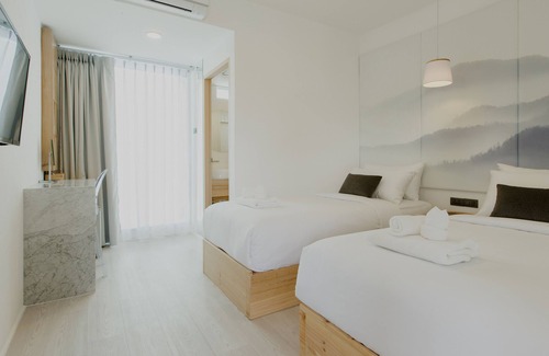 Thapae Hotel | Kate and Hasu Boutique Chiangmai