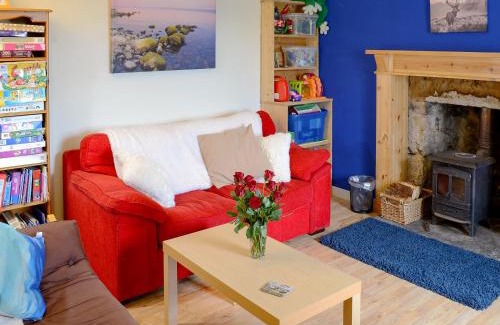 Helmsdale House | Kate's Croft