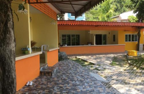 Kathu House | Kathu Waterfall Bungalow