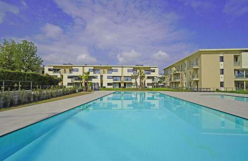 Desenzano del Garda Apartment | Katya Resort Apartments by Wonderful Italy