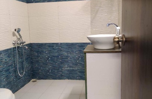 Lansdowne Hotel | Katyuri Nature View Resort