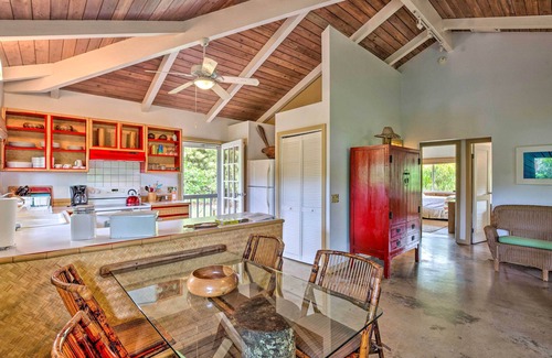Wailua House | Kauai Hale Melemele Cottage 1 Block to the Beach!