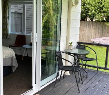 Katikati House | Kauri Point Village