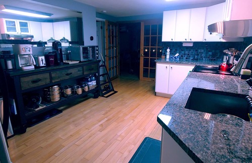 Selwyn Cottage | Kawarthas Stoney Lake Cottage
