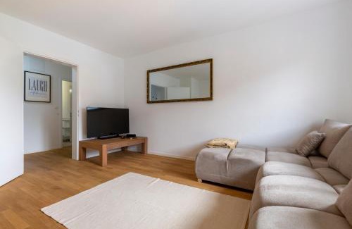 Werd Apartment | KAYA Zurich Apartment 5A - Downtown 2-BR Deluxe Loft Apt