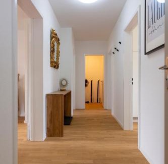 Werd Apartment | KAYA Zurich Apartment 5A - Downtown 2-BR Deluxe Loft Apt