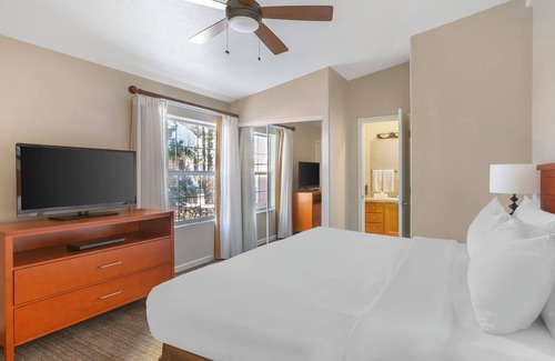 Pinetop Resort | Kayaking, Hiking, Golf & More! 3 Spacious Units, Near Blue Ridge Cave Trail!