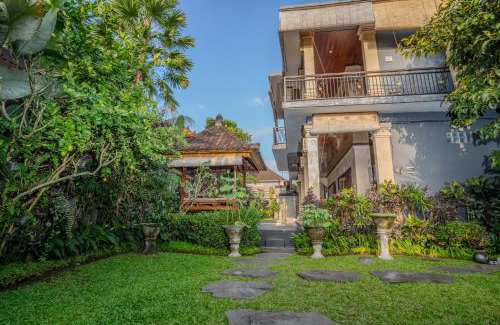 Kedewatan House | Kayana House Ubud