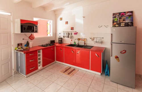 Sainte-Rose Villa | Kaz in K-rol and Harry villa with shared pool
