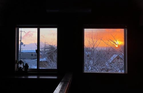 Imazu House | Kazenone Villa 風の音ヴィラ - A Stylish Forest Villa with Herb Garden & Cozy Fireplace