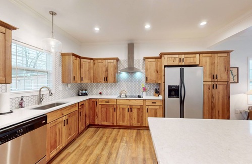 Cadiz House | KC's Sunset Chalet Waterfront Home near Land Between the Lakes National Park