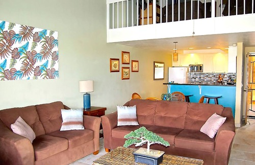 Keauhou Condo | Keauhou with gorgeous oceanview and on the 8th hole of Kona Country Club fairway