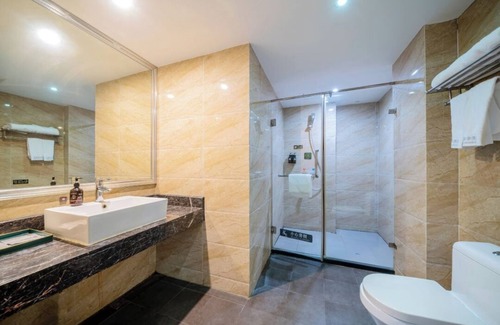 Haizhu Hotel | Kecun Subway Station Chenji Hotel