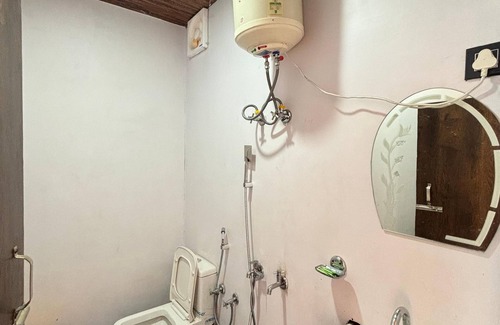 Sitapur Hotel | Kedar Hill Resort