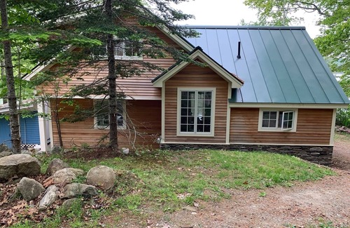 Nobleboro House | Keene`s Cottage/Damariscotta Lake