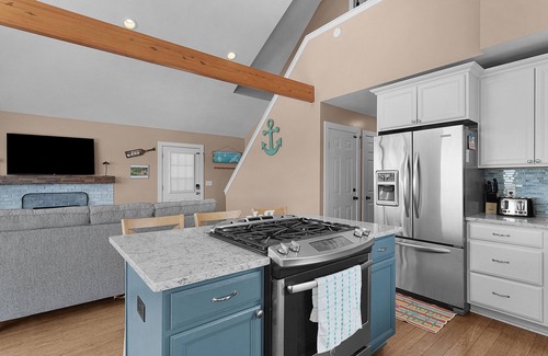 Bradley House | Keeping it “Reel” at Green Lake