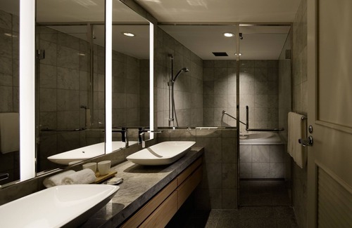Nishi-Shinjuku Hotel | Keio Plaza Hotel Tokyo Premier Grand