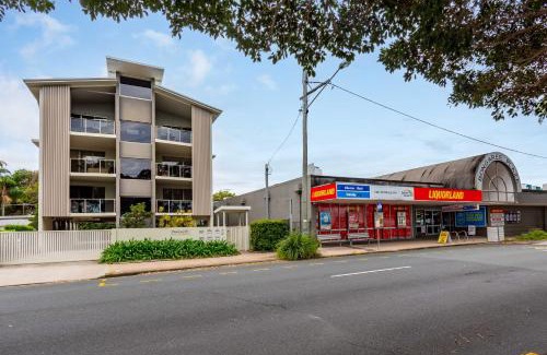 Bongaree Apartment | Keith's on Pumicestone, 1 of the 3 most popular units on Bribie