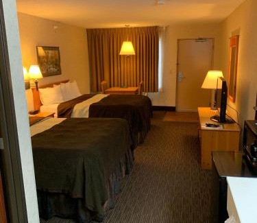 Mitchell Hotel | Kelly Inn and Suites Mitchell