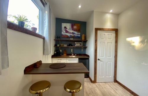 Grimsby House | Kelly’s Secret Garden Studio