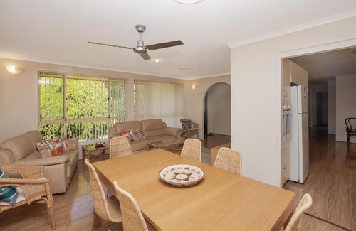 Port Macquarie House | Kelvin Grove 1