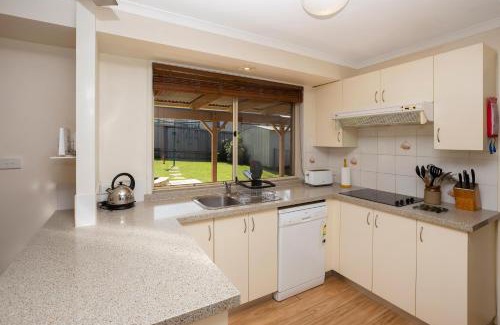 Port Macquarie House | Kelvin Grove 1