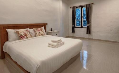 Chumphon Hotel | Kenikar Raintree Residence Hotel