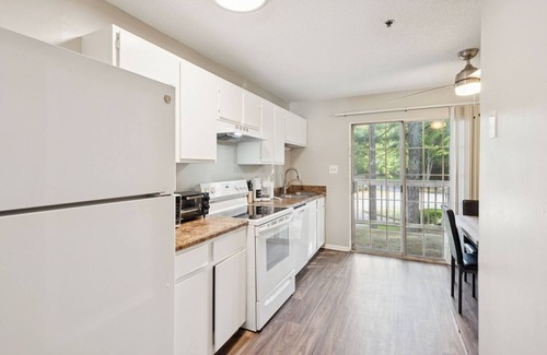 Decatur Apartment | Kenridge Apartments 2035 I Comfy 2 Bed 2 Bath