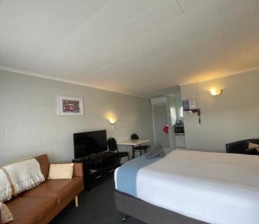 Kensington Hotel | Kensington Motel