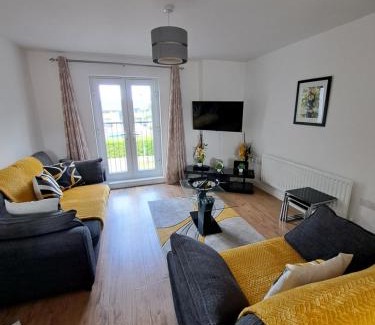 Bobbing Apartment | Kent Sittingbourne Entire Home Close to the Beach