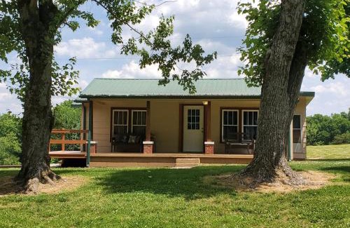 Dunbar House | Kentucky Hills Country Cottage - Country Life