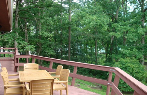 Benton House | Kentucky Lake House on Jonathan Creek