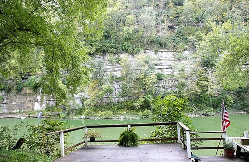 Lexington Cottage | Kentucky River Cottages ~ 3rd Floor Suite ~ On The Bourbon Trail!