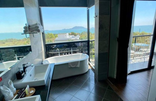 Krong Kaeb Hotel | Kep Bay Hotel & Resort